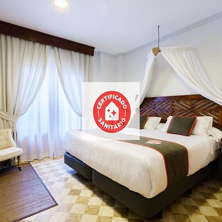 Hotel Boutique Reina Mora Гранада Екстер'єр фото