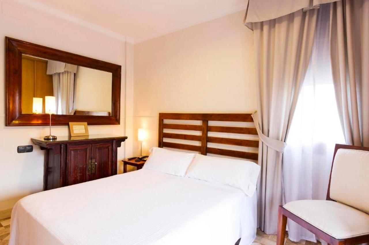 Hotel Boutique Reina Mora Гранада Екстер'єр фото