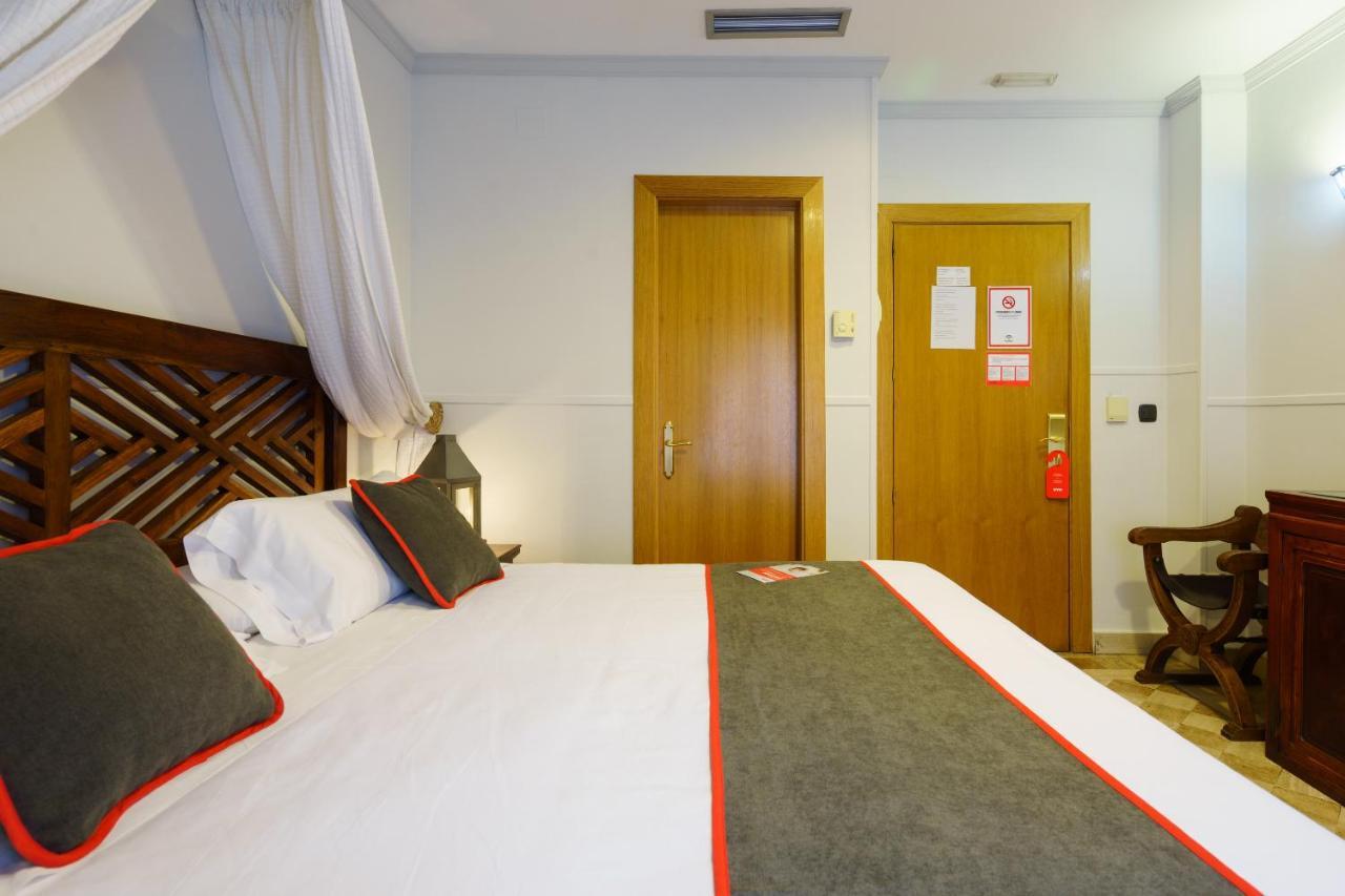 Hotel Boutique Reina Mora Гранада Екстер'єр фото