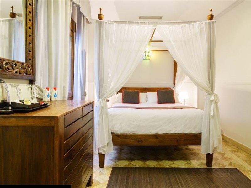 Hotel Boutique Reina Mora Гранада Екстер'єр фото