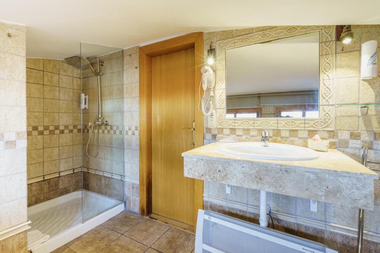 Hotel Boutique Reina Mora Гранада Екстер'єр фото